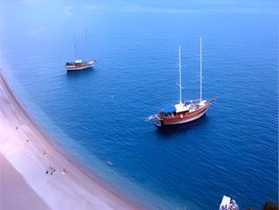 Keyif Pension And Aparts (68km Away From Antalya)
