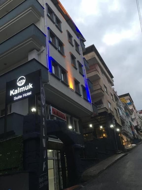 Kalmuk Suite Hotel
