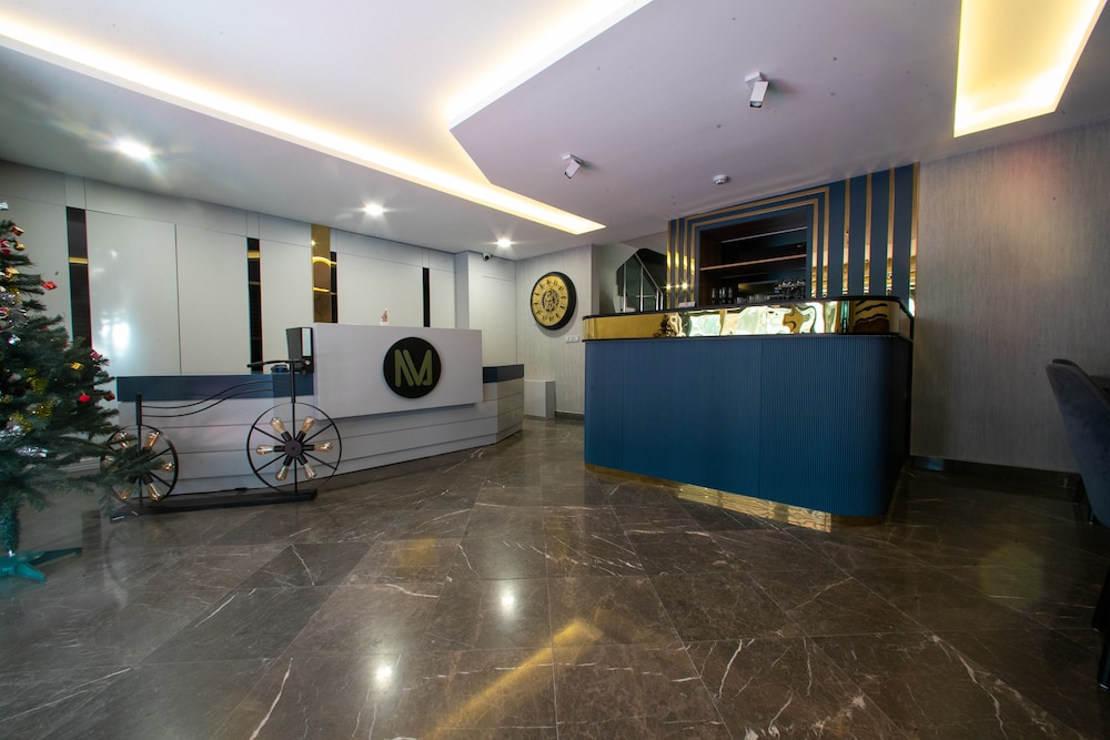 Mad Inn Hotel And Spa