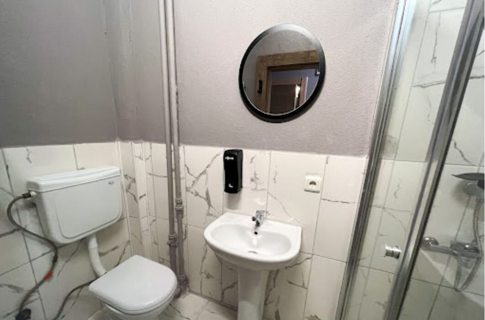 Karadenİz Otel