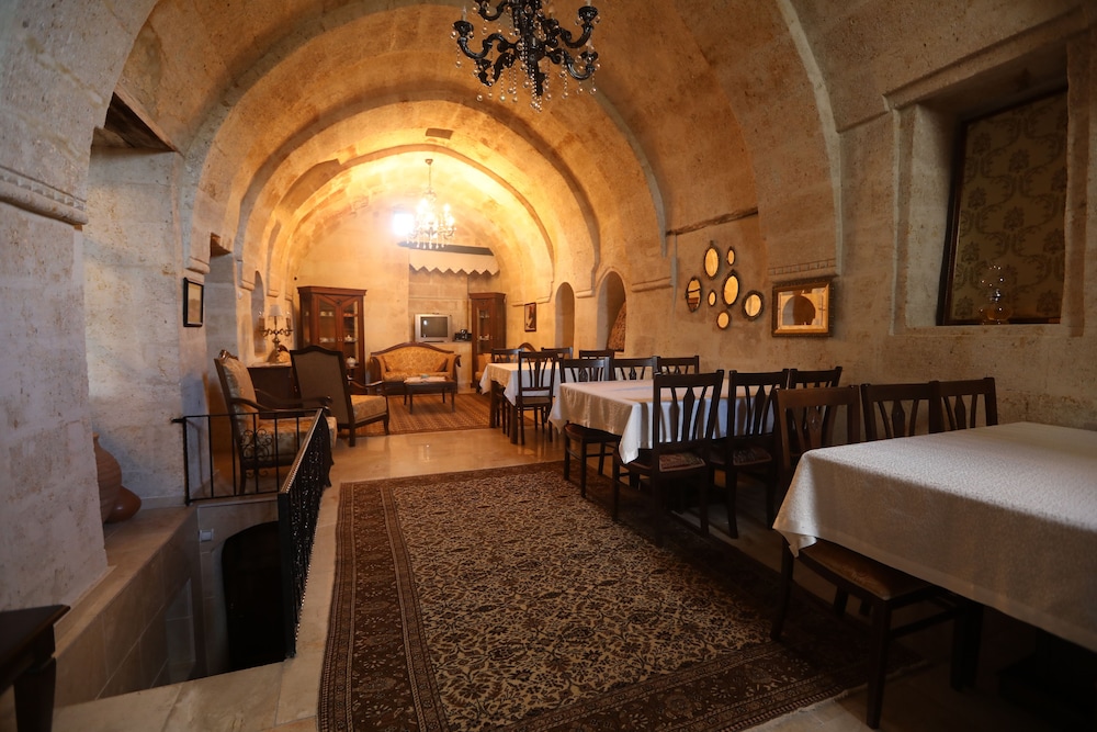 Upper Greek House (the Front Desk Is Open Daily From 7 Am Midnight)