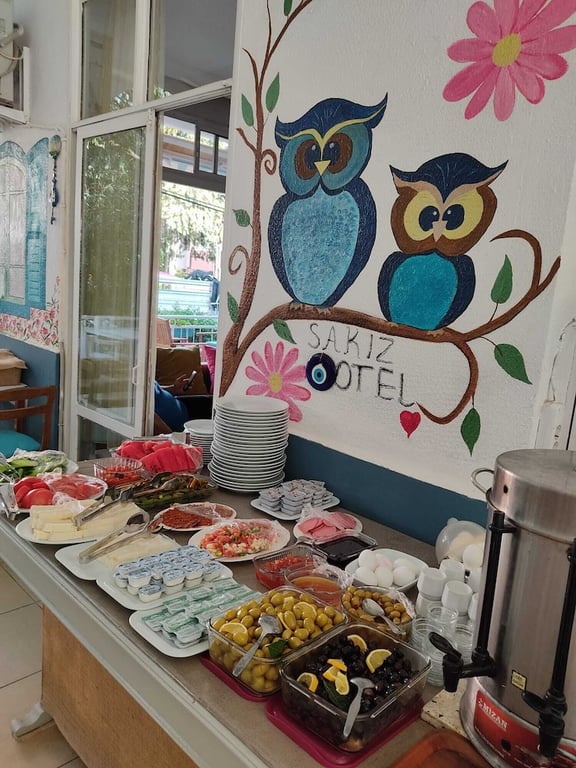 Sakiz Otel