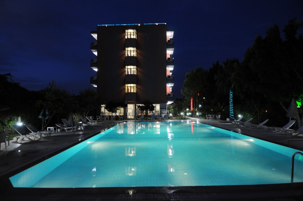 Bellissima Hotel (73 Km Away From Antalya) (Also Known As Bellissima Hotel Side)