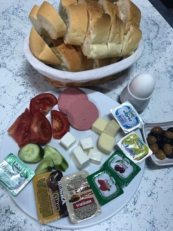 Lanova Hotel