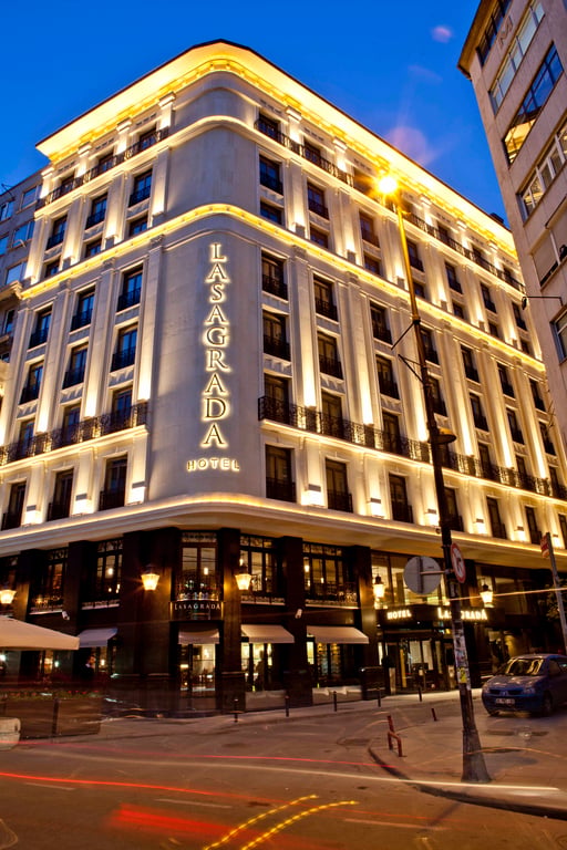 Lasagrada Hotel