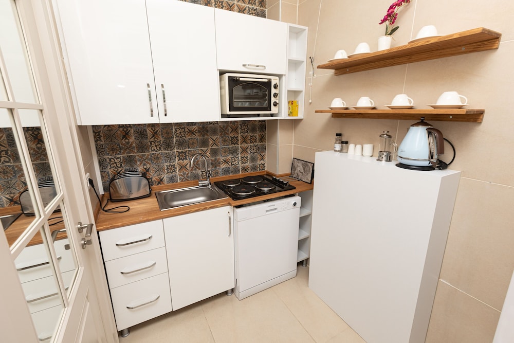 Fuga Design Apartments (no Front Desk)