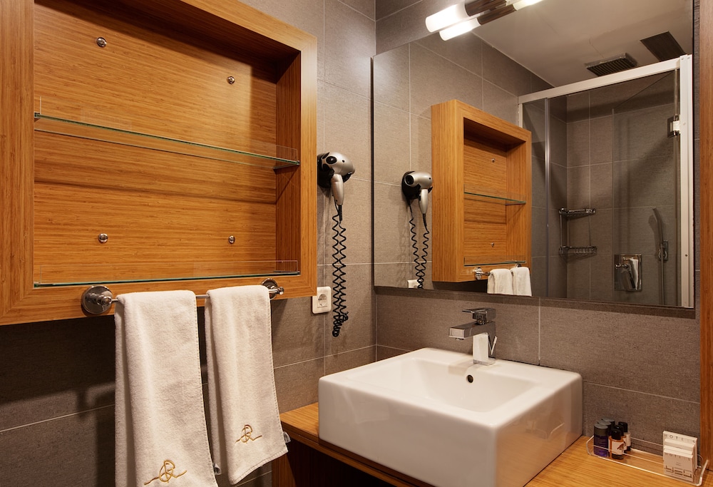 Gallery Residence And Hotel Nisantasi (Also Known As Gallery Residence And Boutique Hotel)