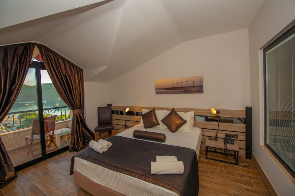 S3 Seahorse Beach Club And Hotel (also Known As Sea Horse Beach Club)