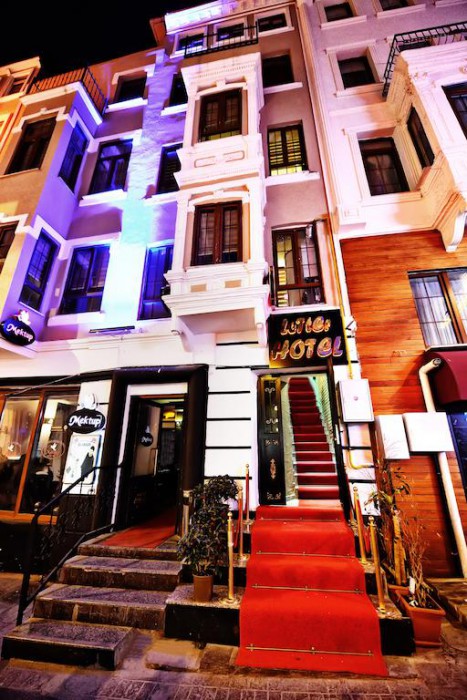 Letter Hotel