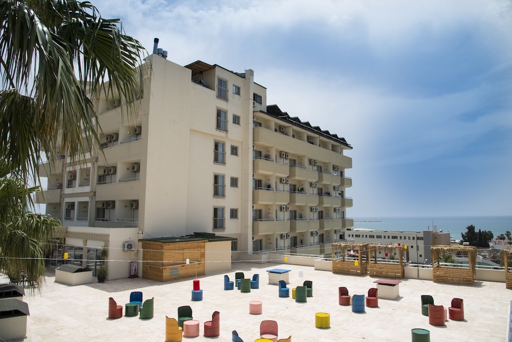 Side Town Hotel By Z Hotels (also Known As Sun Beach Hill Hotel) (71km Away From Antalya)