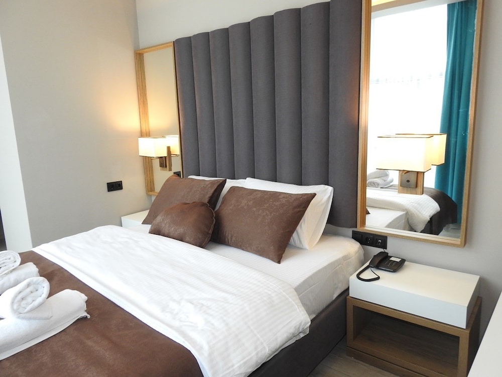 Armoni Life Hotel (20km Away From Istanbul)