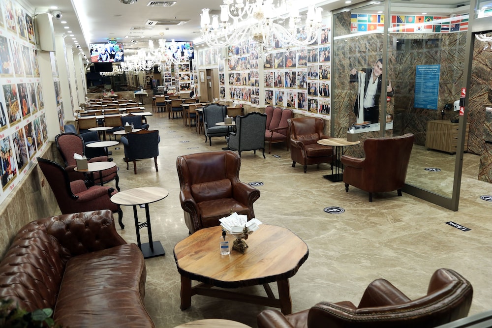 Almadina Hotel Istanbul(formerly Czn Burak Hotel)