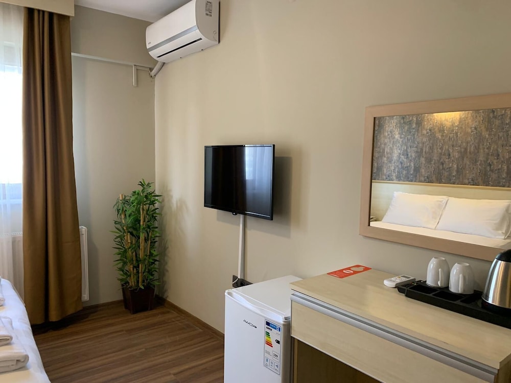 Akcay Zeytin Otel