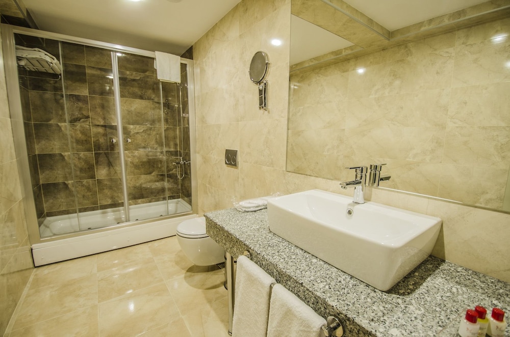 Cimenoglu Hotel