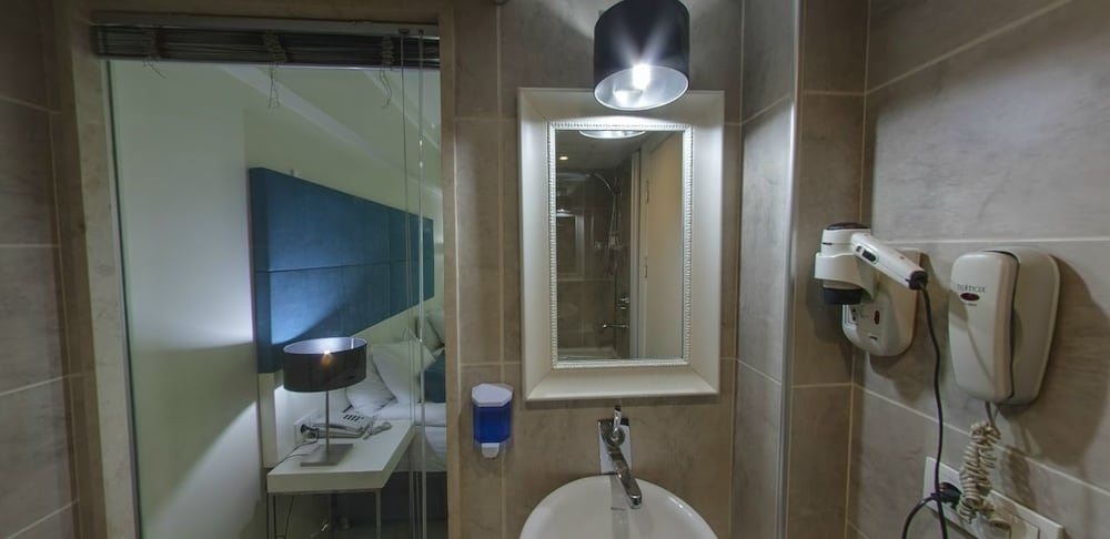 Lioncity Hotel