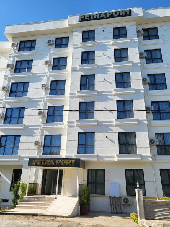 Petra Port Hotel (62Km Away From Istanbul)
