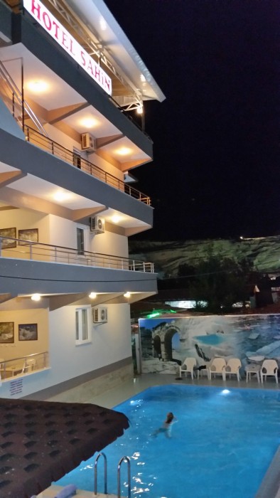 Sahin Hotel