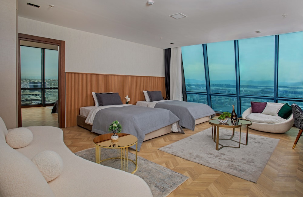 Moncher Hotel (40 Km Away From Istanbul)