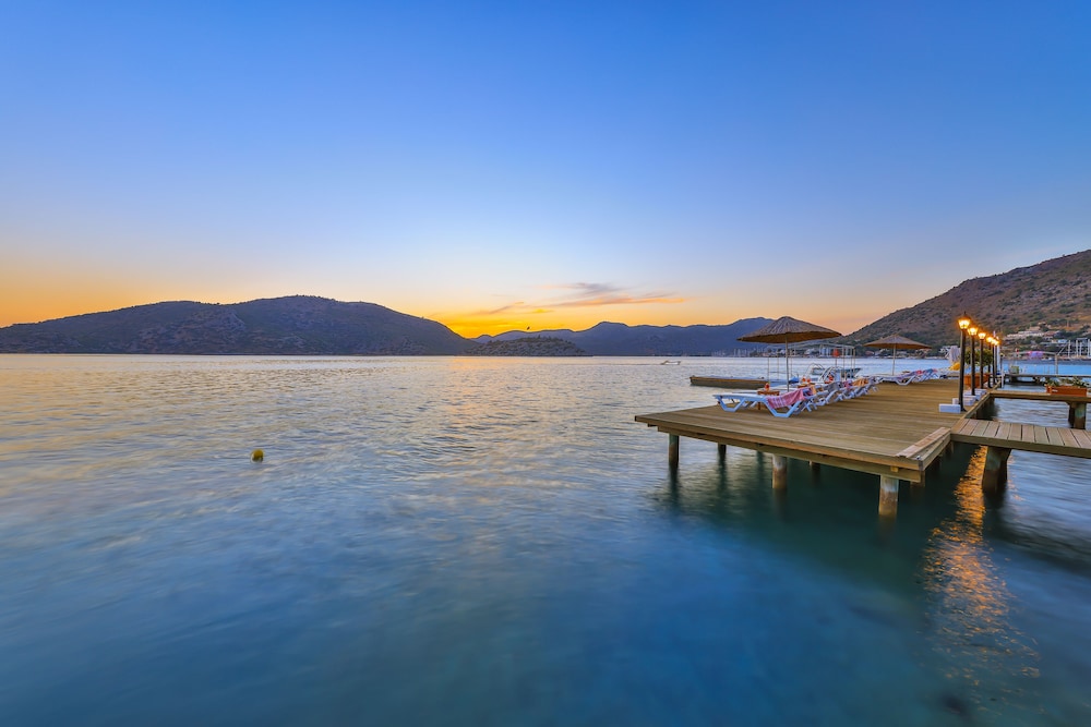 Almond Bungalow Hotel (51 Km Away From Marmaris)