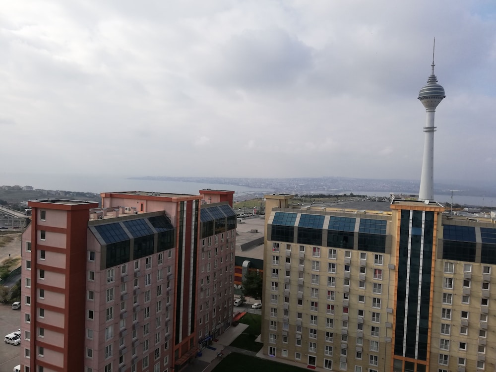 Tuyap 61 Suite (no Front Desk Need To Contact Property 7 Days In Advance)(38 Km Away From Istanbul)