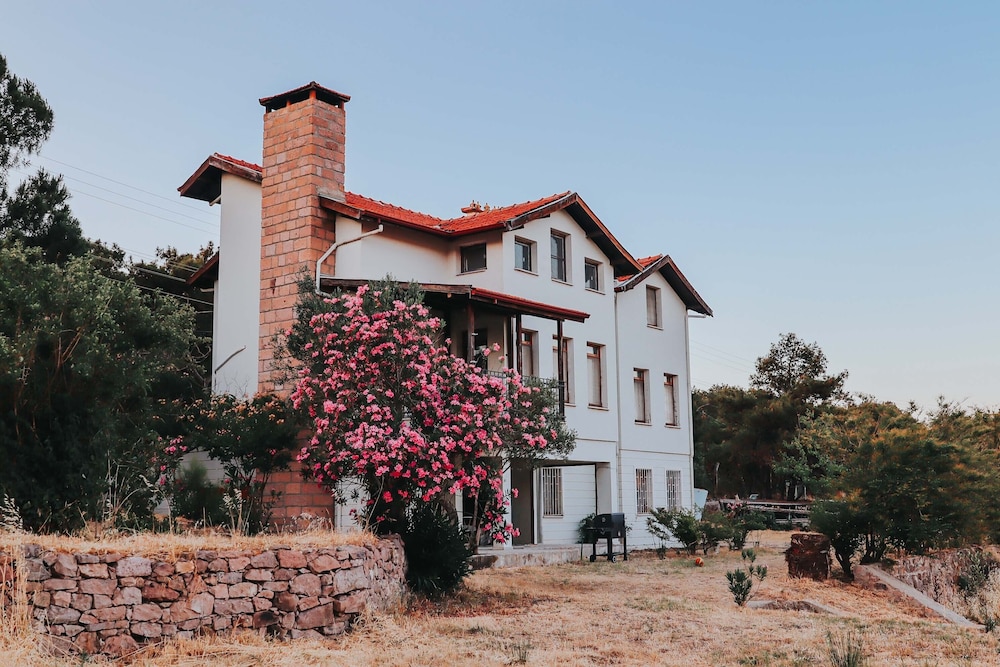 Moon Ayvalik(contact To Property 7 Days In Advance)