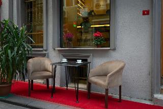 Seven Rooms Oldcity Hotel