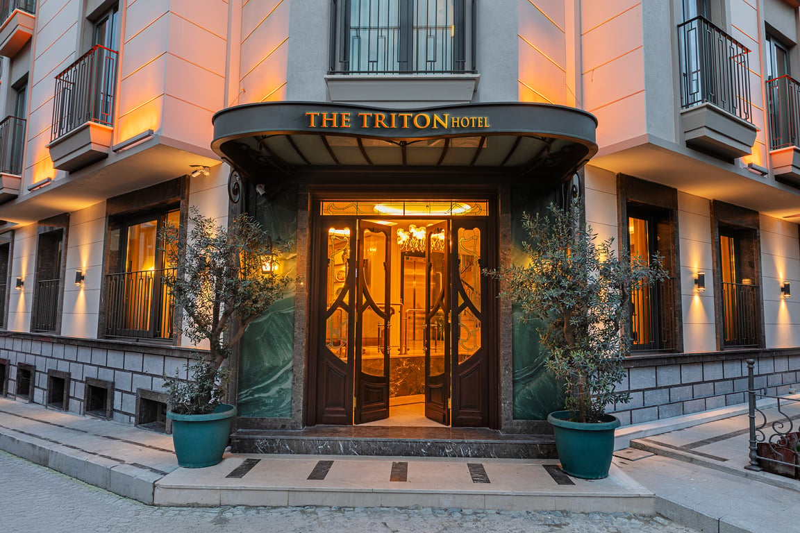 Triton Hotel