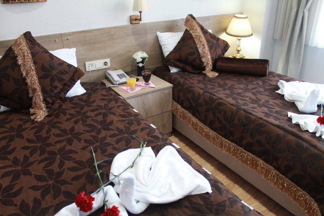 Rozza Hotel (Formerly Abisso Hotel)