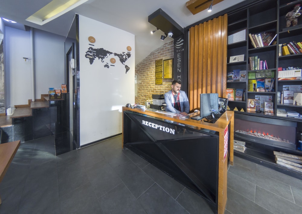 Grand Esen Hotel (Also Known As Hotel Esen/Sirkeci Esen Hote)