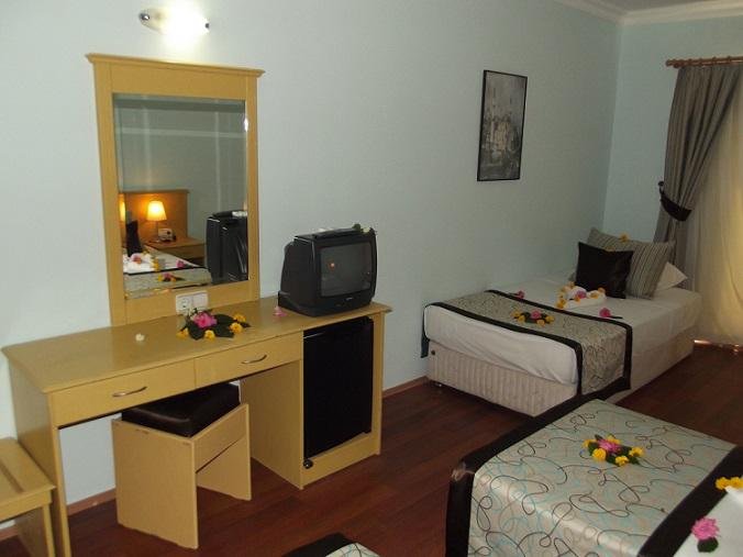 Montana Hotel Antalya (33 Km Away From Antalya)