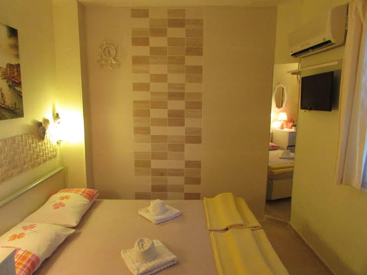 Tepe Hotel