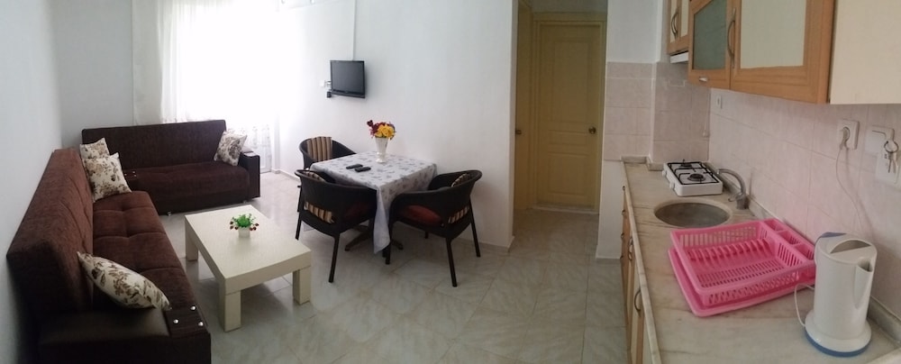 Gokmen Apartments (no Front Desk Contact The Property 5 Days In Advance)