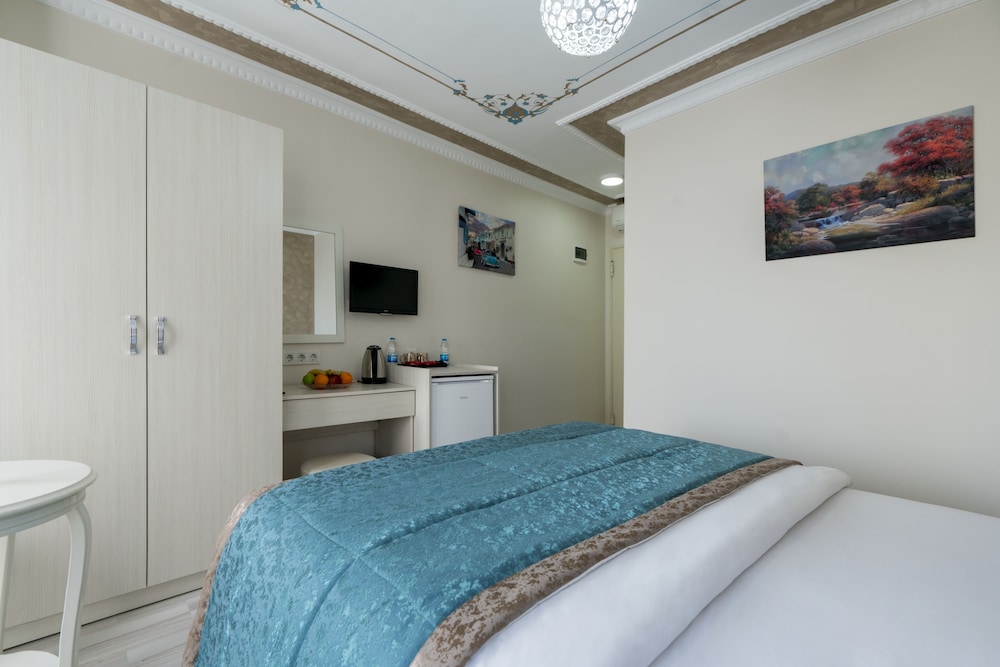 Atam Hotel