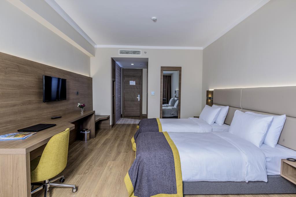 Nearport Hotel Sabiha Gokcen Airport (Also Known As Nearport Hotel)(43Km Away From Istanbul)