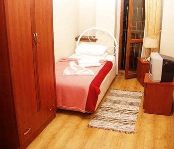 Istanbul Irish Hotel(formerly Istanbul Shamrock Hotel)