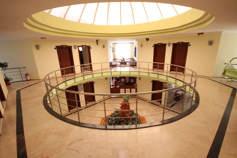 Minta Apart Hotel (43 Km Away From Antalya)
