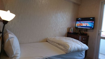 Marina Hotel