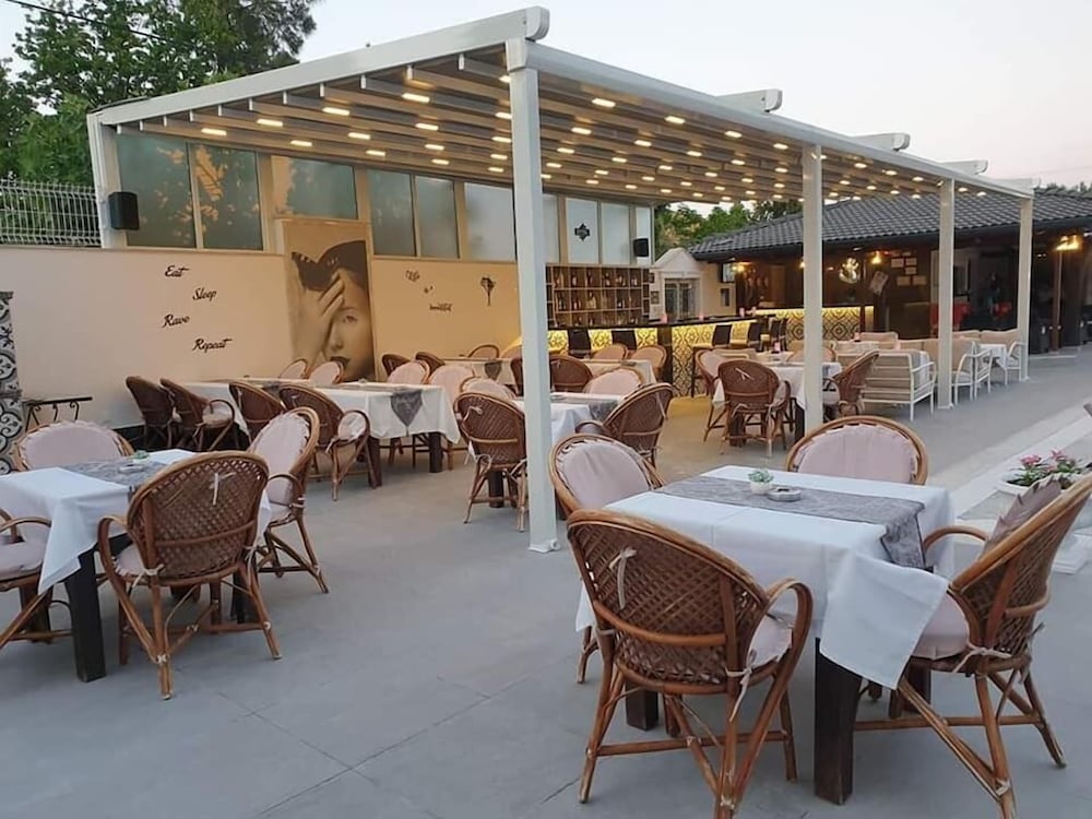 Fatih Apart Hotel(also Known As Fatih Apartments)(83 Km Away From Marmaris)