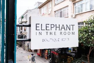 Elephant In The Room Hotel (17Km Away From Istanbul)