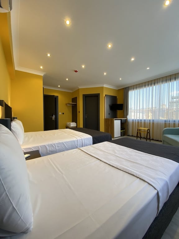 Roy Otel Akcay