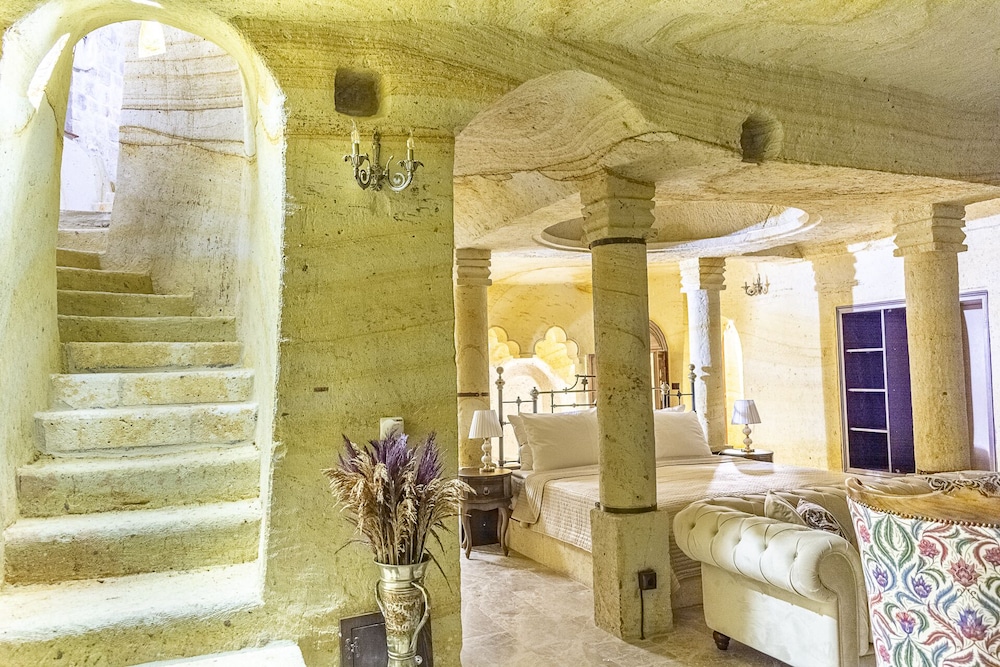 Zeydem Suites(to Make Arrangement For Check In Please Contact To Property At Least 7 Days In Advance)