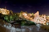 Travellers Cave Hotel