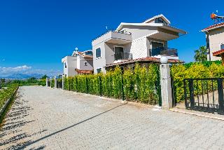Paradise Town Villa Cordelia
