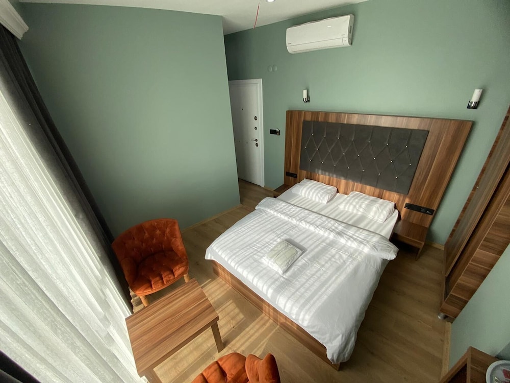 Ottoman Hotel Istanbul Airport (37km Away From Istanbul)