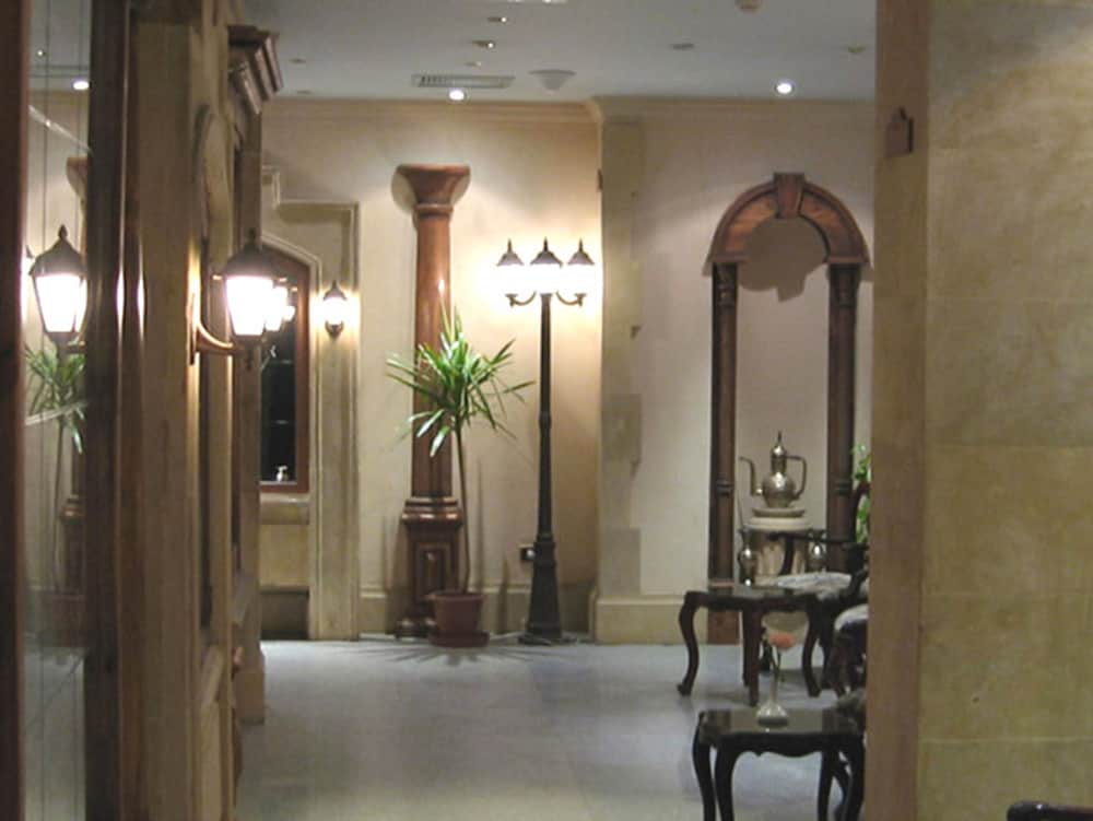 Philippe Luxor Hotel