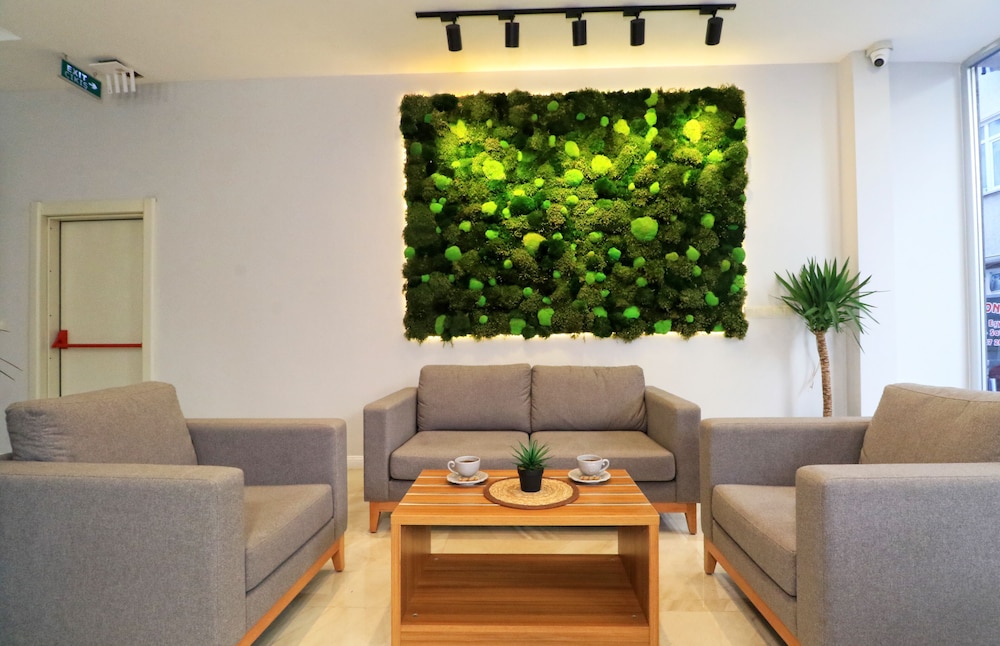 Almircan Hotel