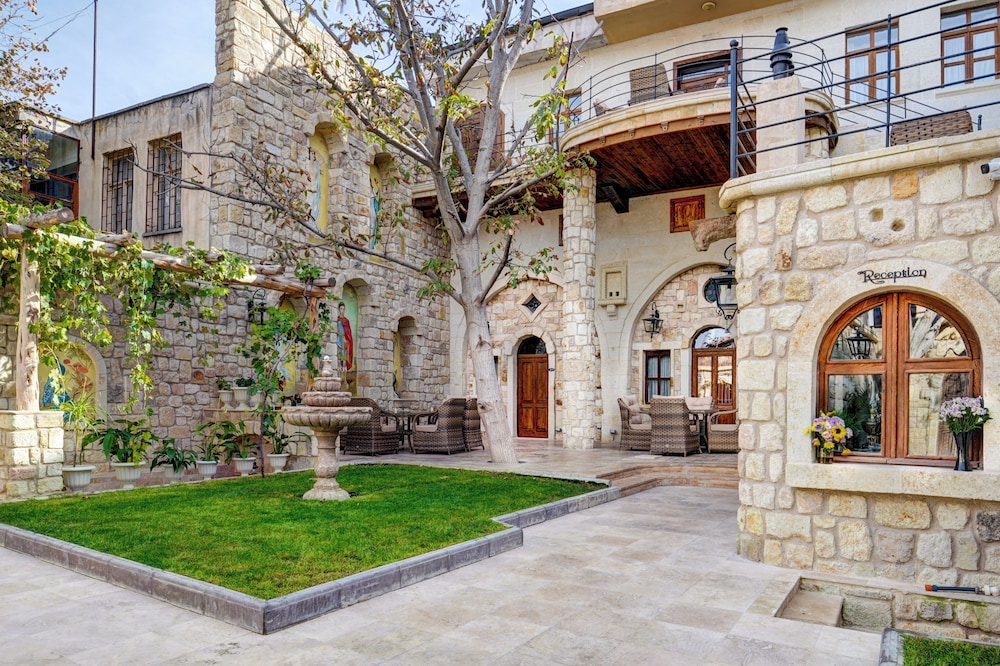 Cappadocia Kemer Palace Hotel(please Contact The Property 7 Days In Advance)