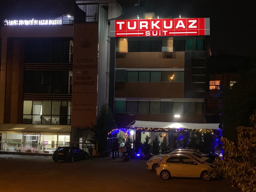 216 TURKUAZ SUIT