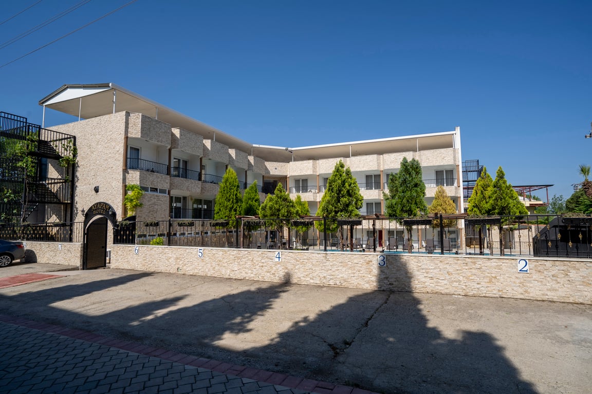 Ayapam  hotel
