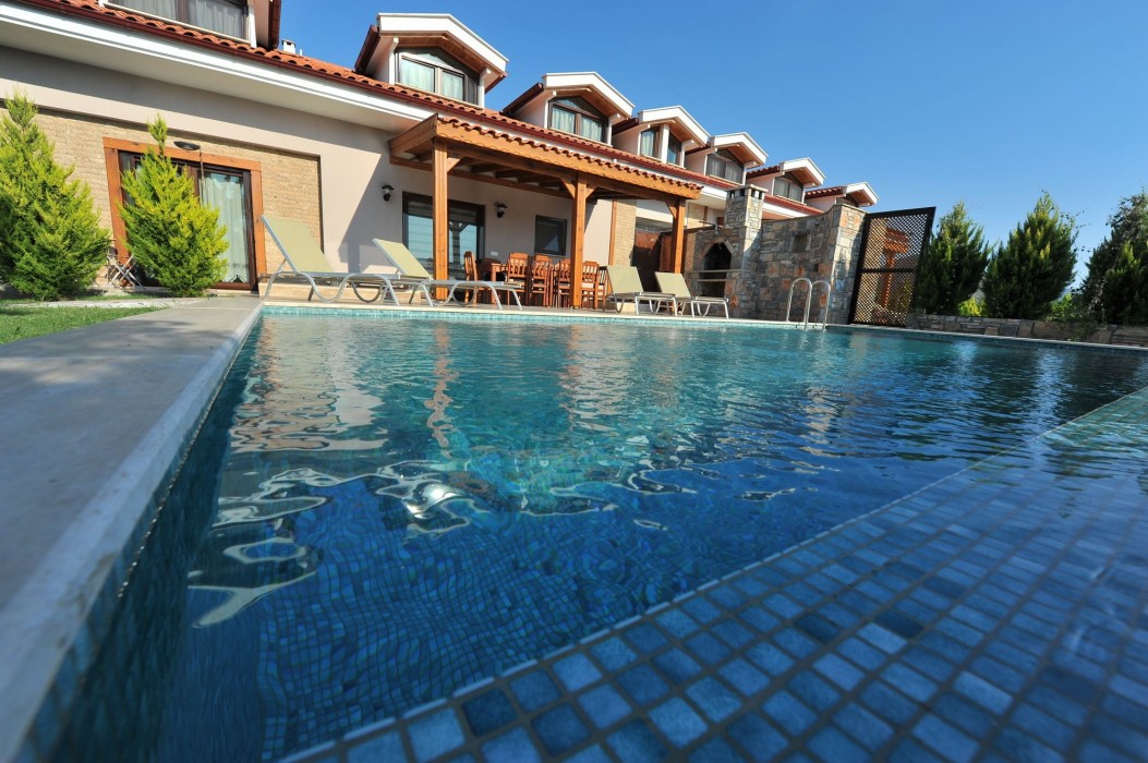 Grenadine Lodge (84km Away From Marmaris)